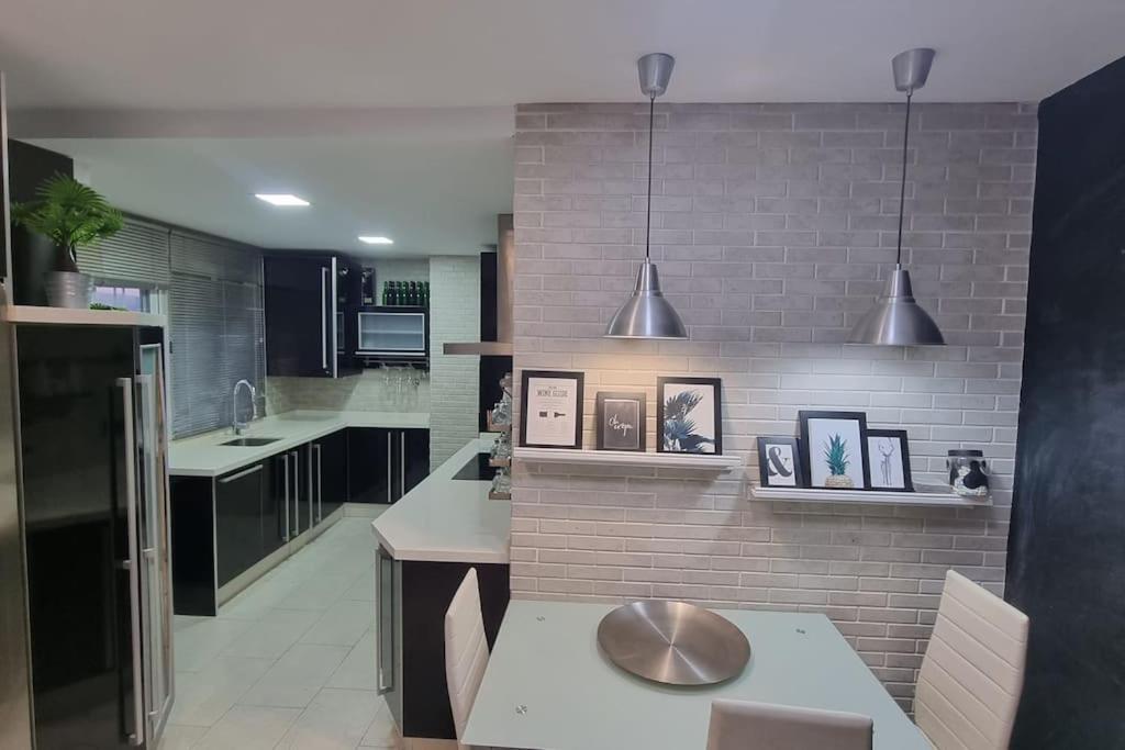 Piso Centrico Y Tranquilo Apartment